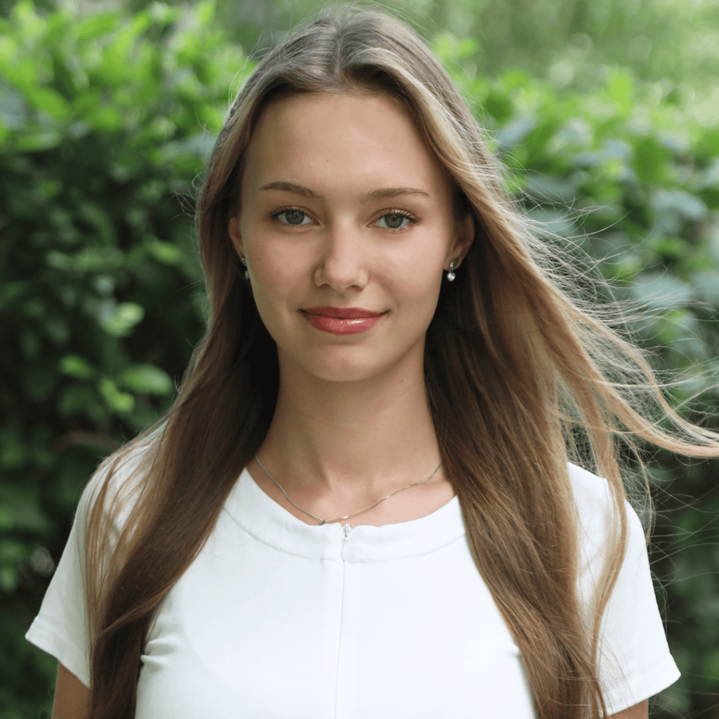 Мария Невара
